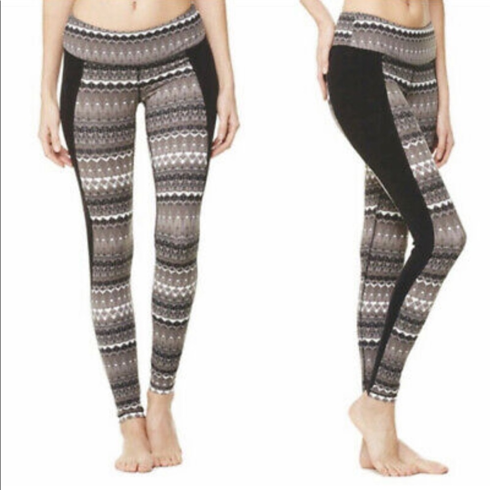 Alo Yoga Illusion 3 Tribal Print Leggings